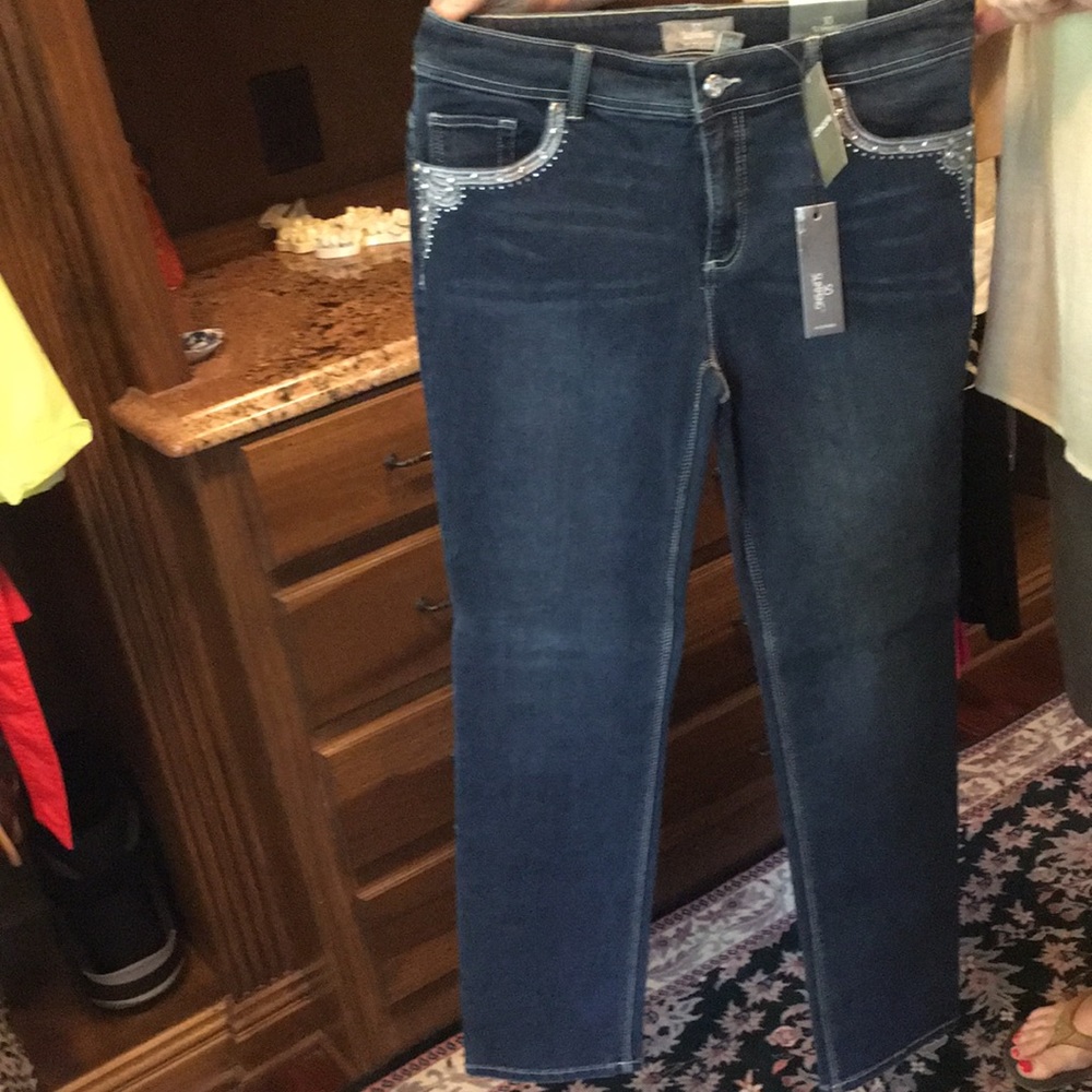 BNWT Glitsy slim leg jean